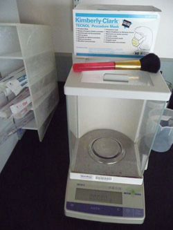Photo of a laboratory balance.
