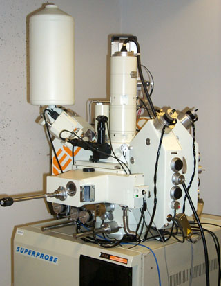 Photo of an electron microprobe. Photo of an electron microprobe.