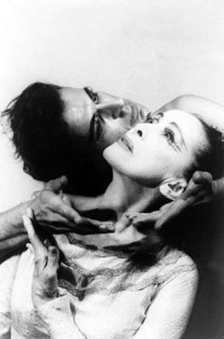 Portrait of Martha Graham and Bertram Ross, faces touching, in 'Visionary recital', June 27, 1961. Portrait of Martha Graham and Bertram Ross, faces touching, in 'Visionary recital', June 27, 1961.