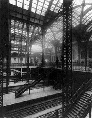 The concourse and steps leading down to the platforms at New York City's Penn Station, circa 1911. The concourse and steps leading down to the platforms at New York City's Penn Station, circa 1911.